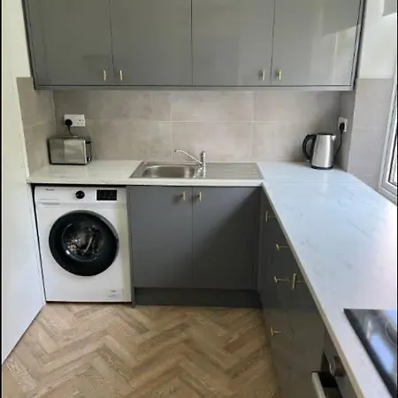 Montague Central One Bedroom Flat With Parking Bristol Buitenkant foto